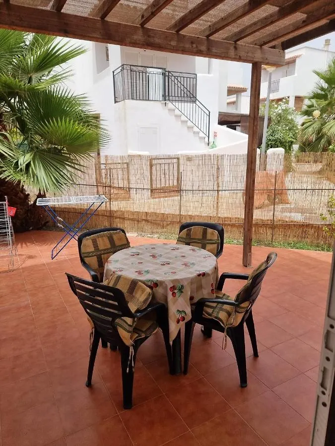 Casa Baja naturista con patio en primera linea! Vera 0*,  España