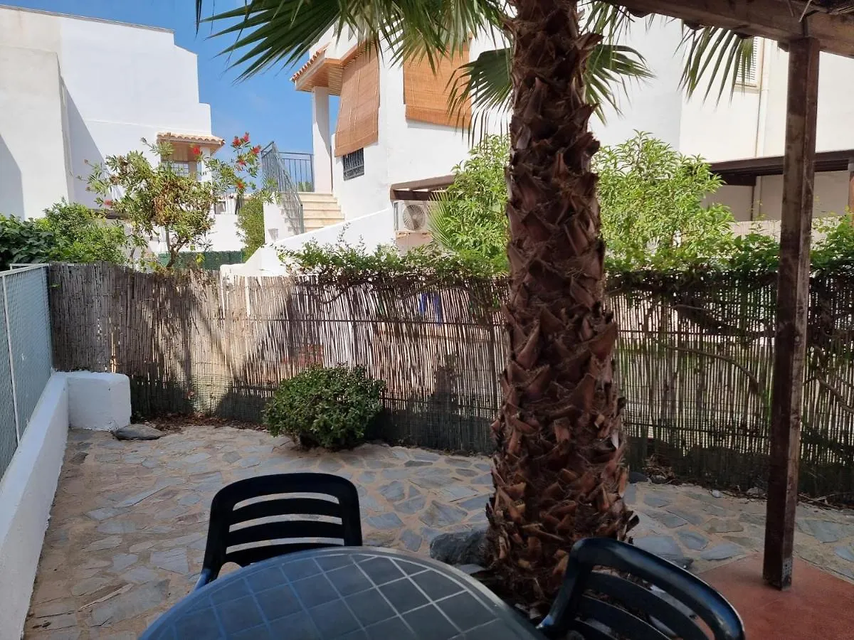 Casa Baja naturista con patio en primera linea! Vera 0*,  España