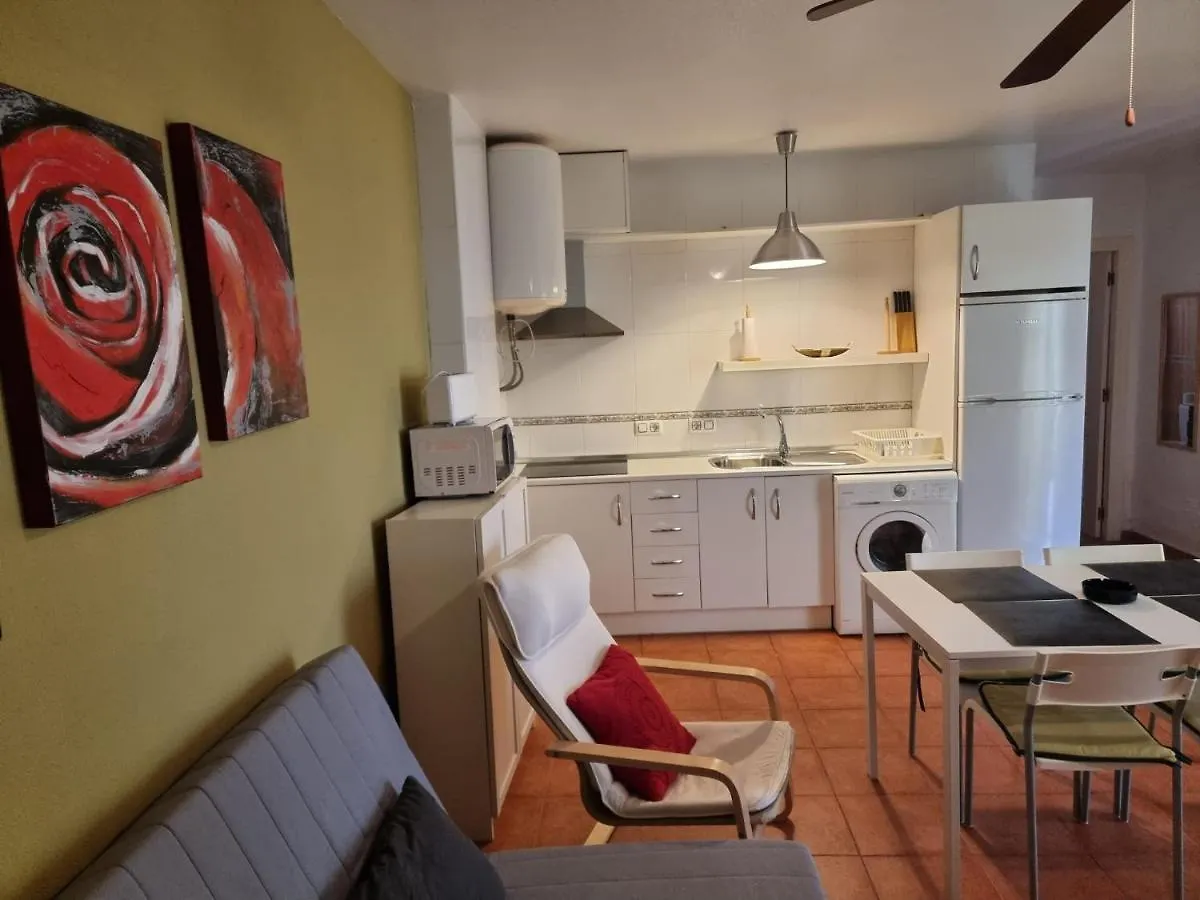 Casa Baja naturista con patio en primera linea! Vera