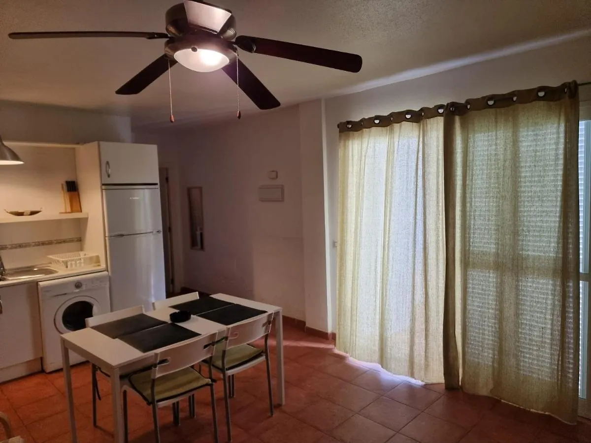 Casa Baja naturista con patio en primera linea! Vera 0*,  España