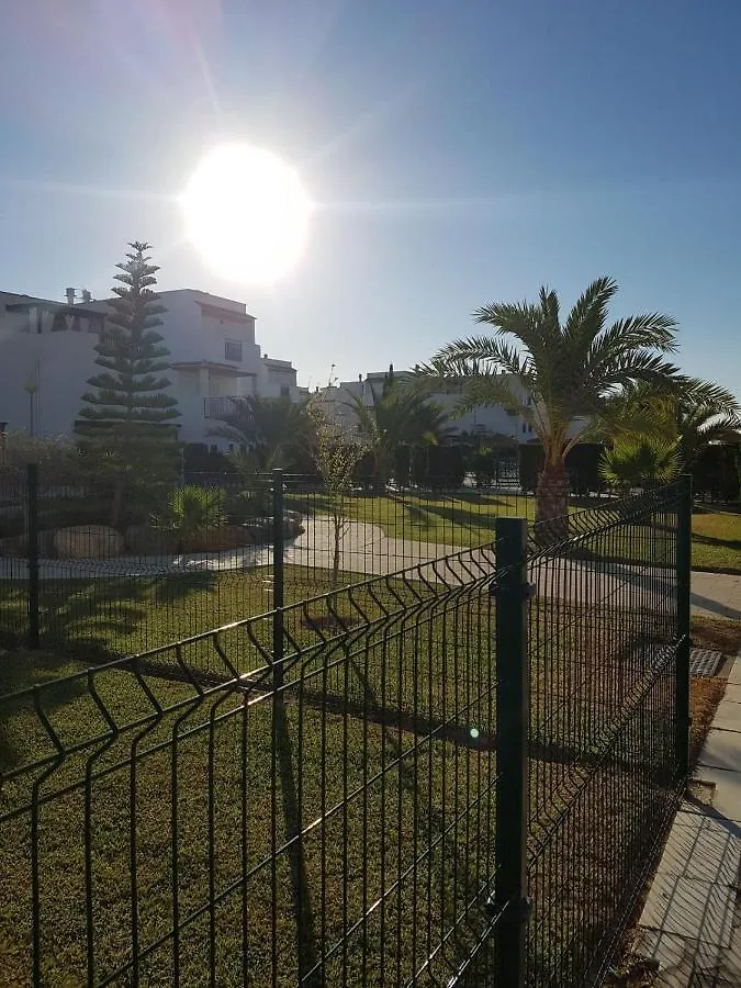 Casa Baja naturista con patio en primera linea! Vera