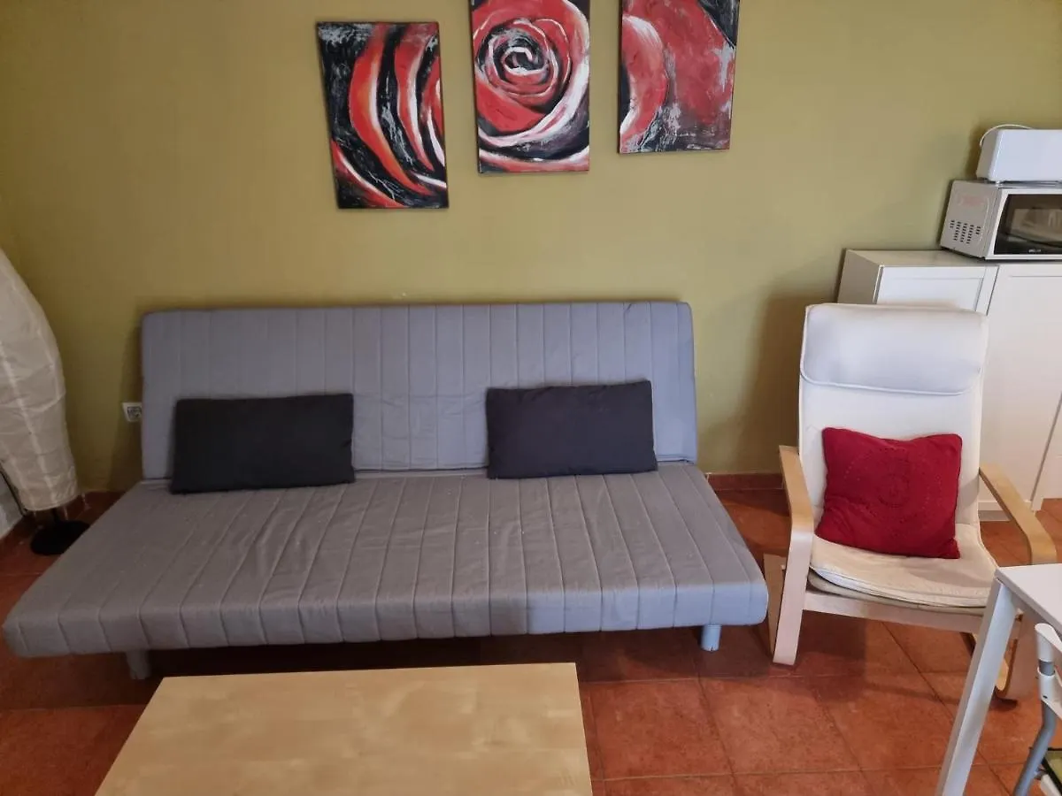 Apartamento Casa Baja naturista con patio en primera linea! Vera